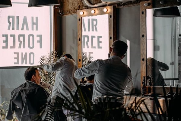 Comment déménager un salon de beauté comprenant des équipements délicats?